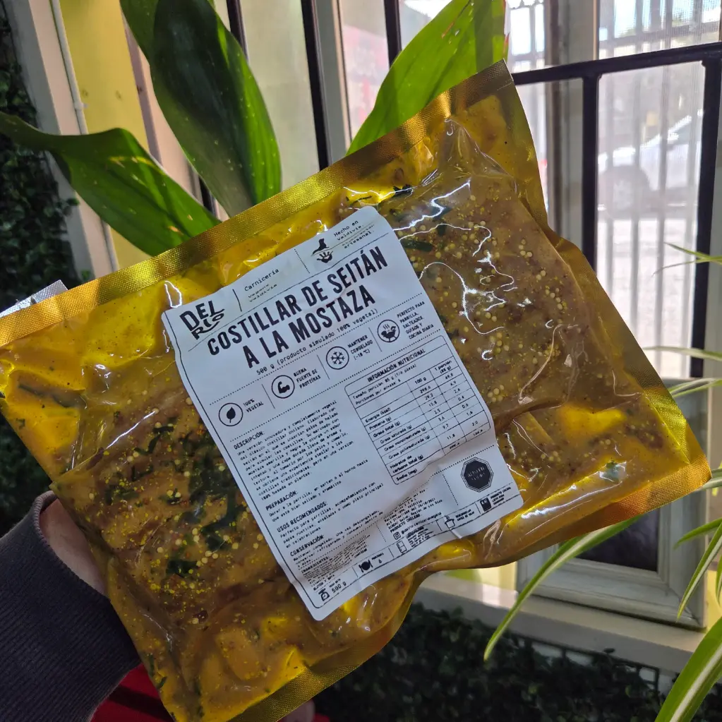 Costillar de seitán a la mostaza